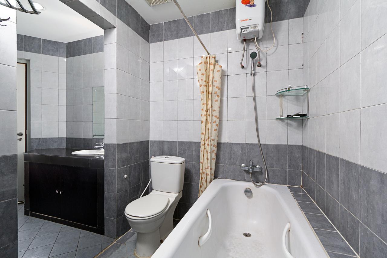 Hotel Golden Sky Pluit Jakarta Extérieur photo