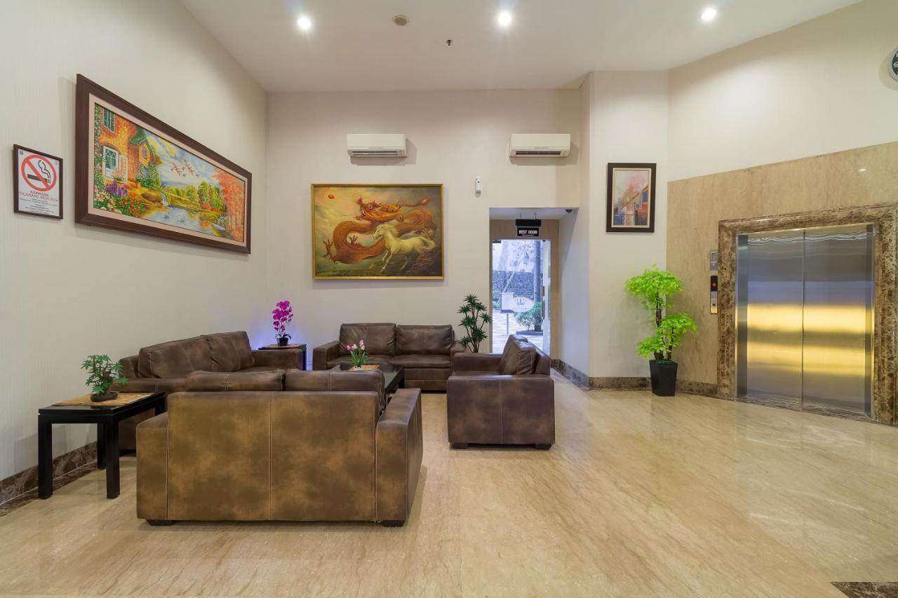 Hotel Golden Sky Pluit Jakarta Extérieur photo