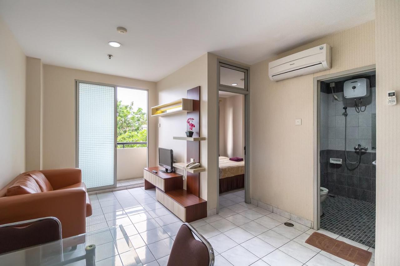 Hotel Golden Sky Pluit Jakarta Extérieur photo