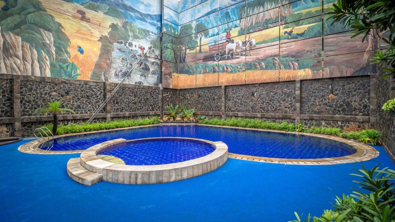 Hotel Golden Sky Pluit Jakarta Extérieur photo